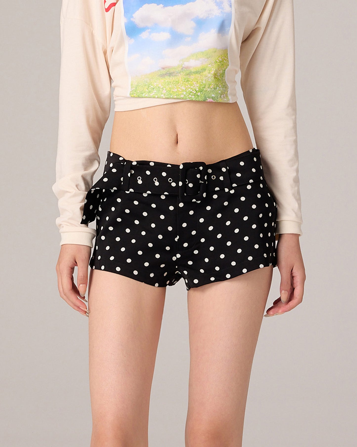 POLKA DOT SHORTS WITH BELT (BLACK)