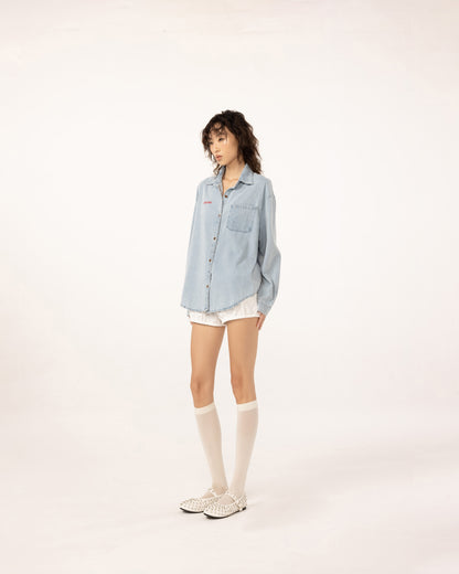 LIGHT BLUE CHAMBRAY TOP